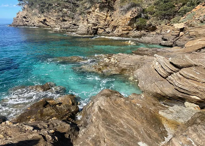 Villa La Malpagne, 400M2 Les Pieds Dans L\'Eau